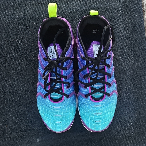 purple blue vapormax